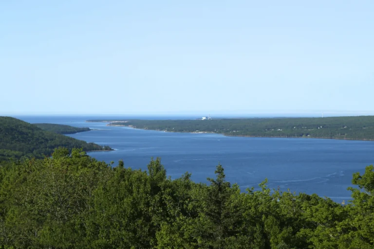 Bras d’Or Lake: Kayaking, Sailing, and Slow Travel in Cape Breton